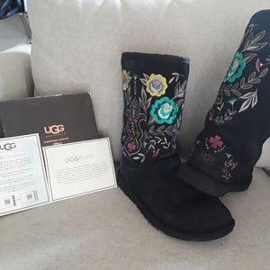 AUTHENTIC UGG Juliette Suede Boots